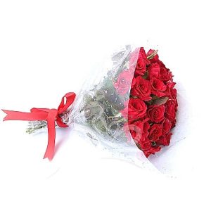 Ramo con 24 rosas rojas