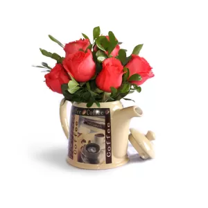 Tacita para conservar el café. Floristería en San Isidro