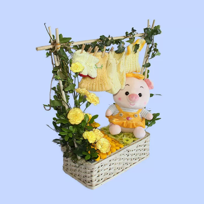 Tendal nacimiento con peluche. Envío de rosas Lima