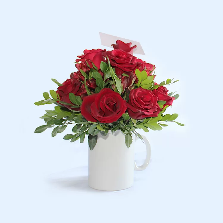 Taza blanca con rosas Lima
